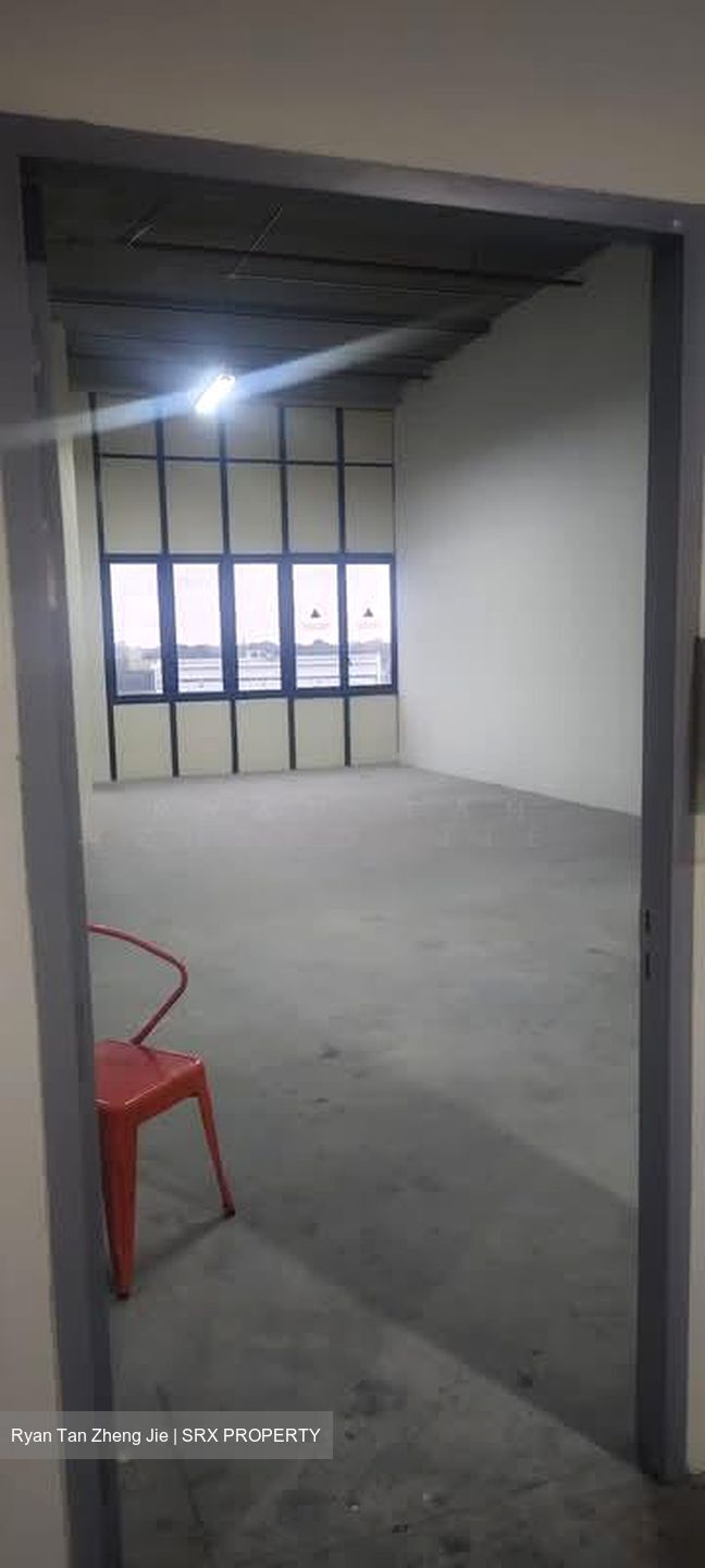 Stellar@tampines (D18), Factory #576568801